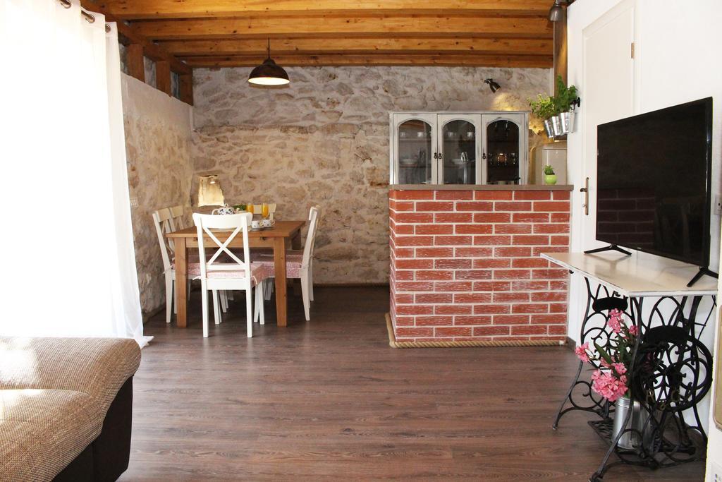 Holiday Home Cvita Lozovac Exterior photo