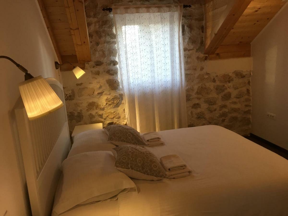 Holiday Home Cvita Lozovac Exterior photo