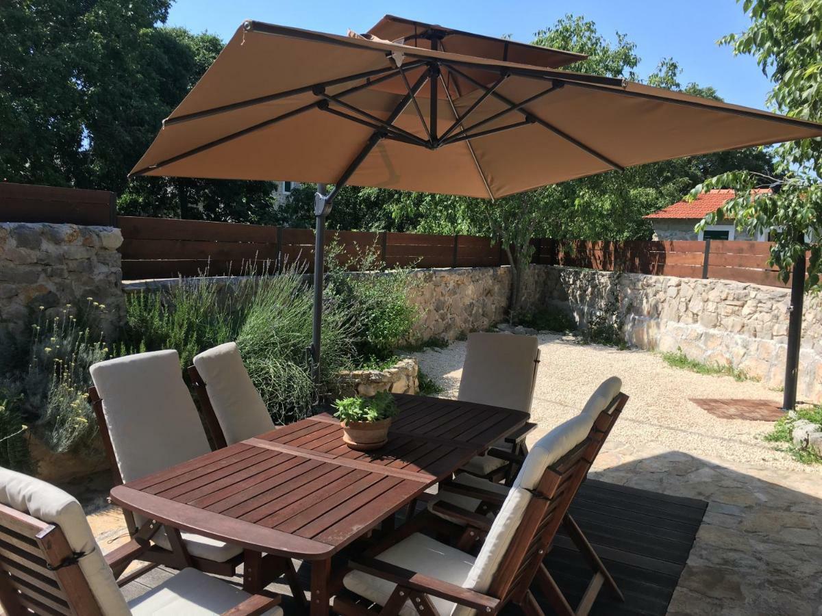 Holiday Home Cvita Lozovac Exterior photo