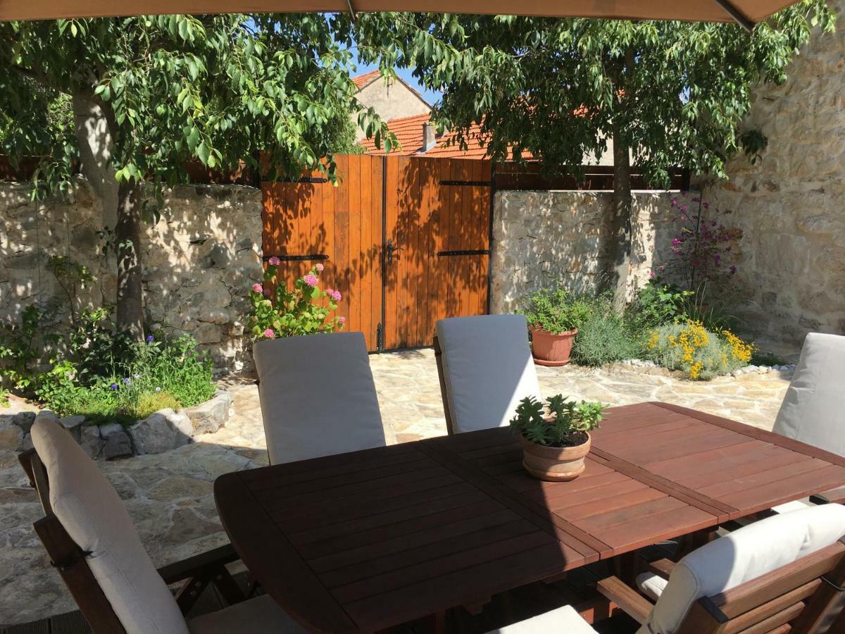 Holiday Home Cvita Lozovac Exterior photo